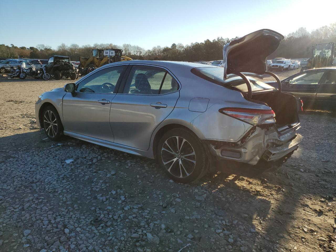 2018 TOYOTA CAMRY L - Image 2