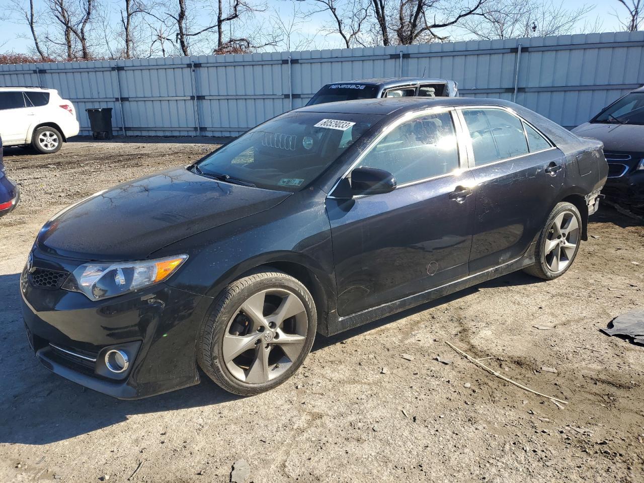 2014 TOYOTA CAMRY L car image