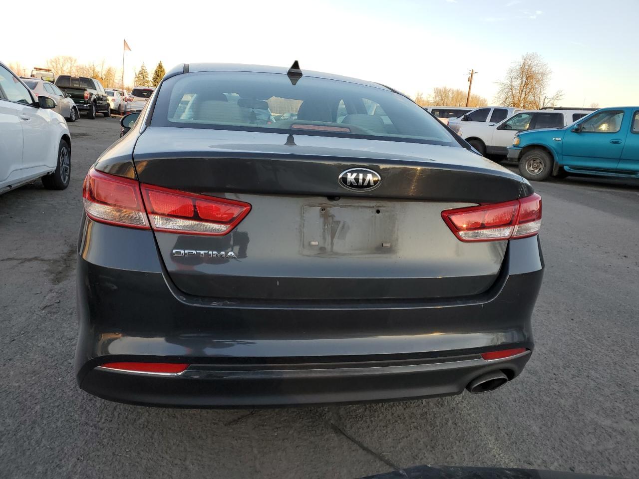 2016 KIA OPTIMA LX - Фото 6