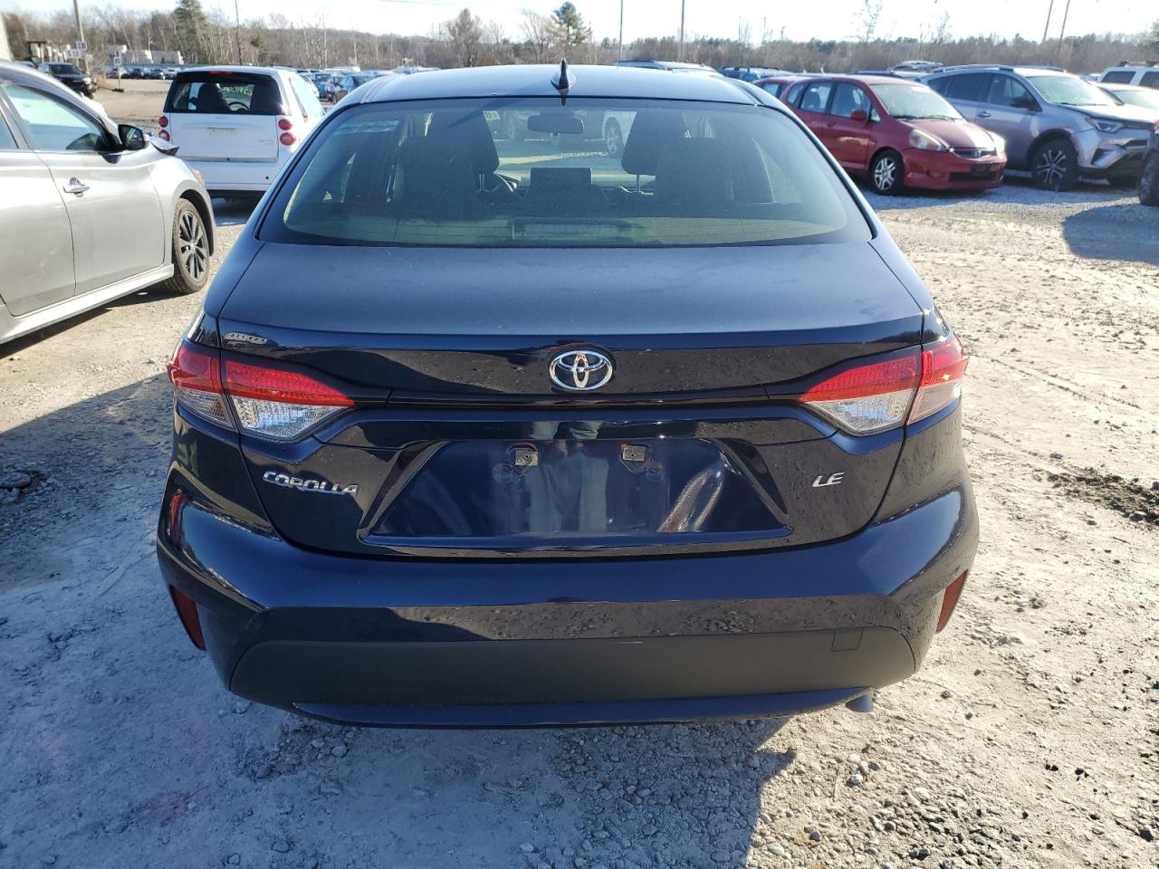 2021 TOYOTA COROLLA LE - Фото 6