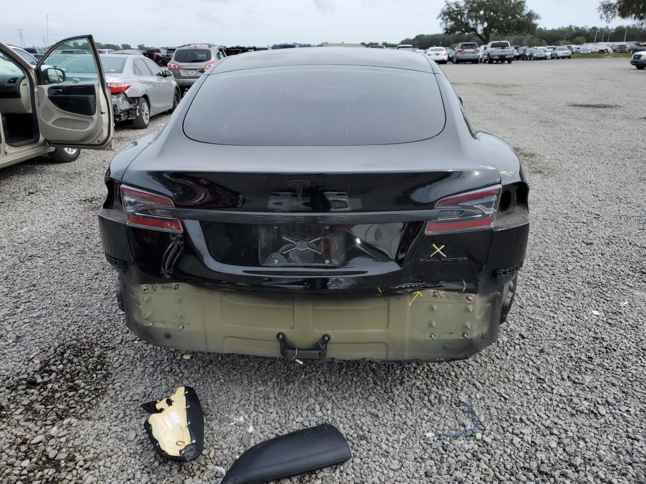 2020 TESLA MODEL S - Фото 6