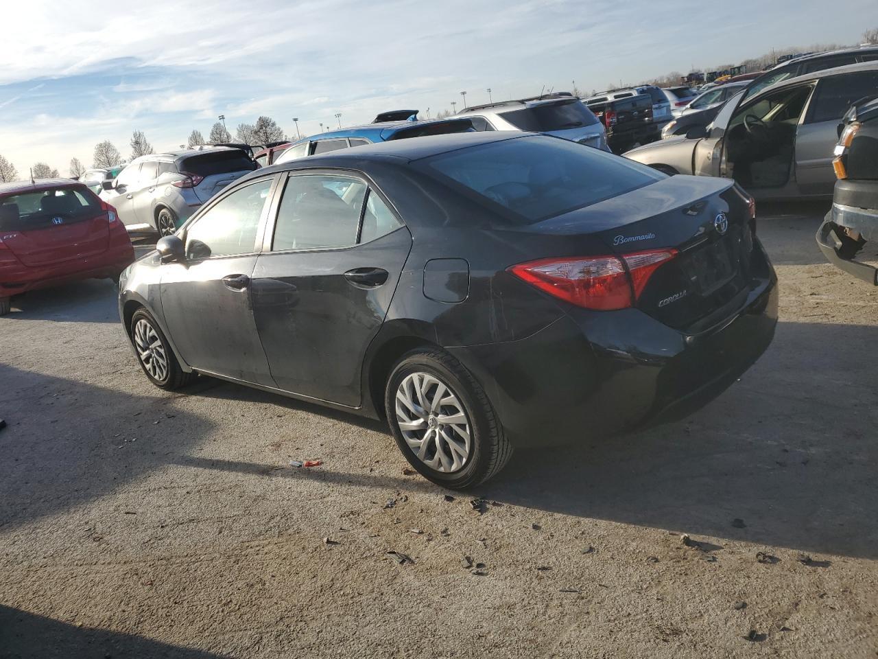 2018 TOYOTA COROLLA L - Image 2