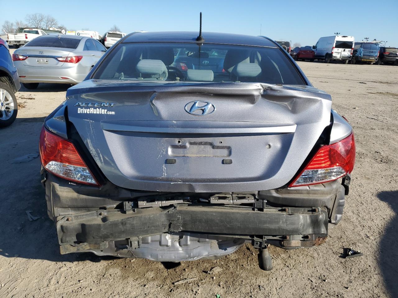 2014 HYUNDAI ACCENT GLS - Image 6