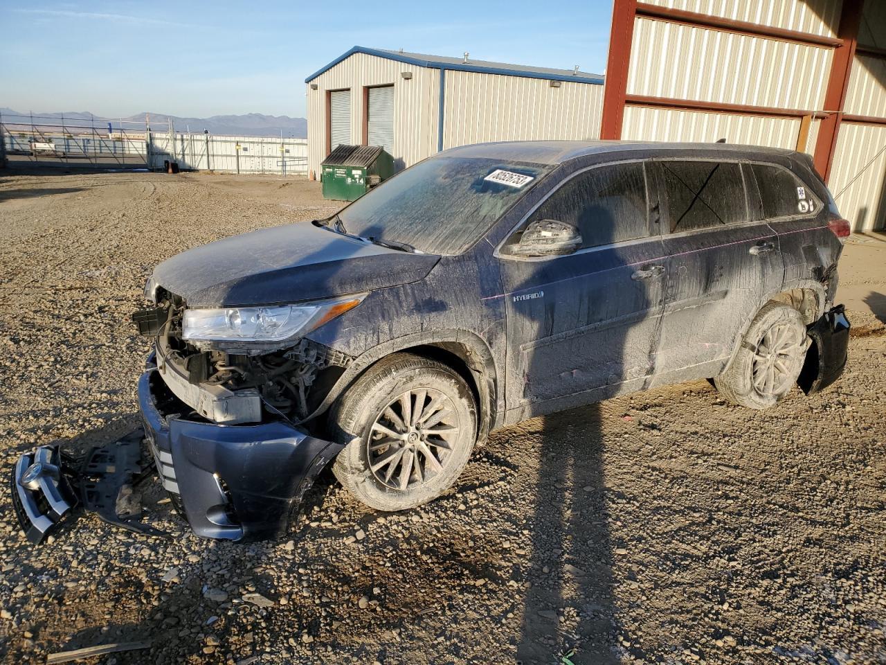 2017 TOYOTA HIGHLANDER car image