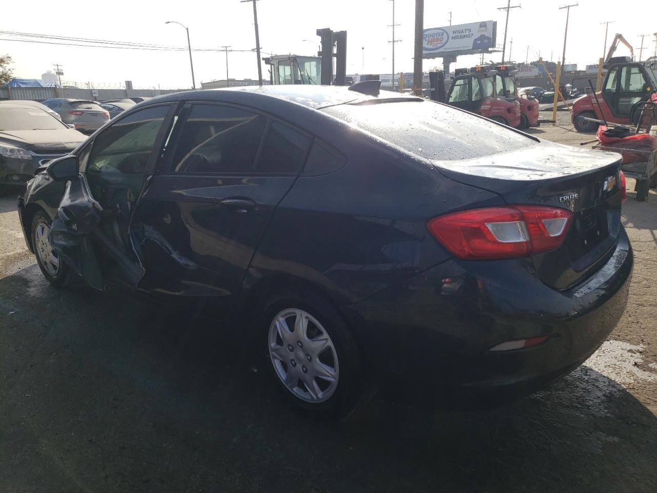 2016 CHEVROLET CRUZE LS - Image 2