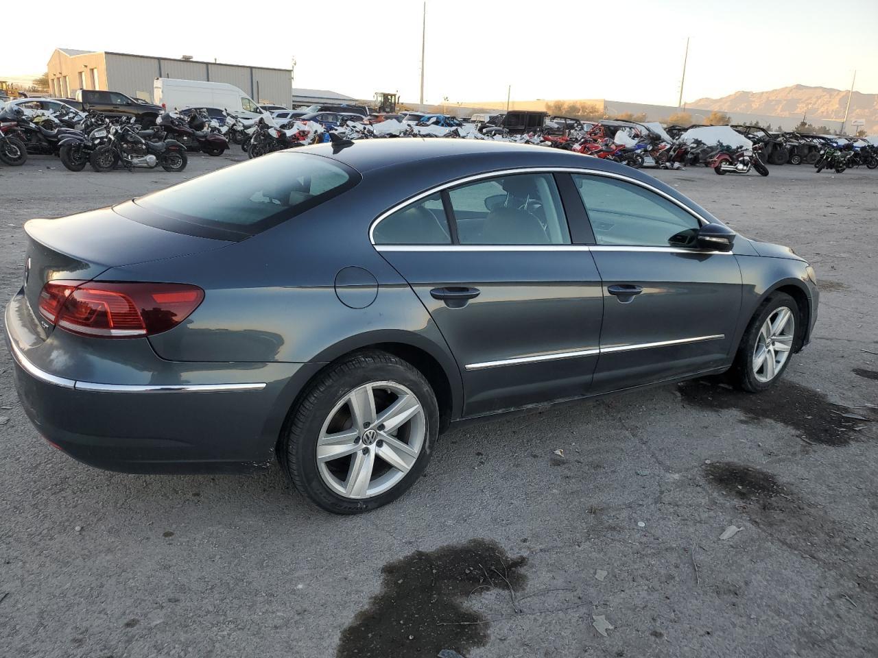 2013 VOLKSWAGEN CC SPORT - Image 3