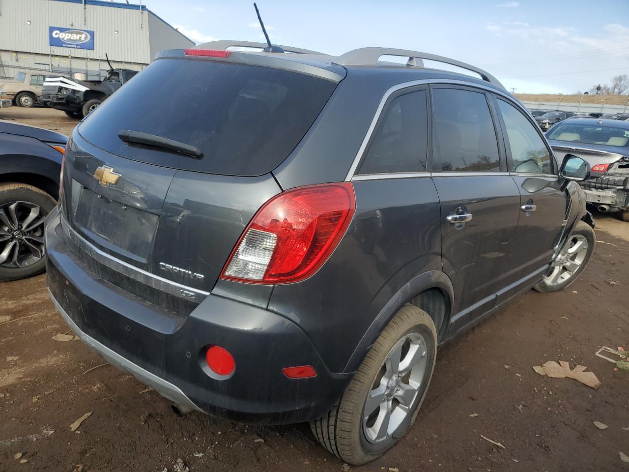 2013 CHEVROLET CAPTIVA LT - Image 3