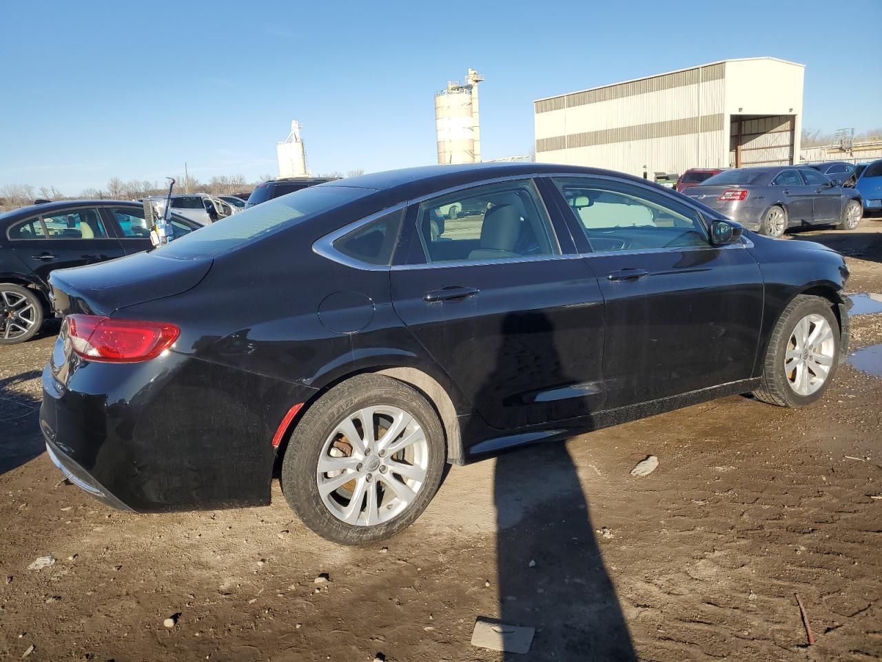 2015 CHRYSLER 200 LIMITE - Image 3