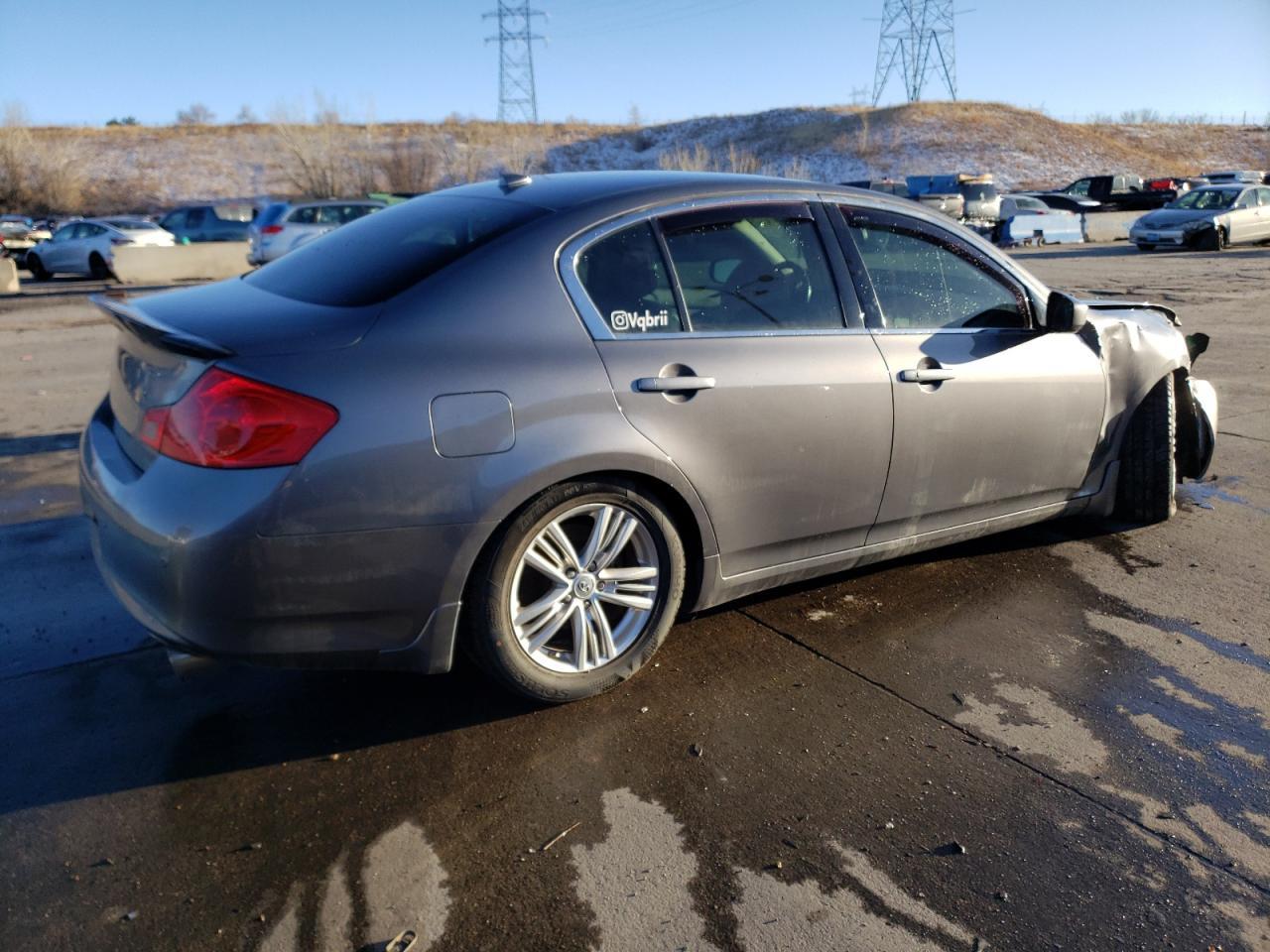 2012 INFINITI G37 - Image 3