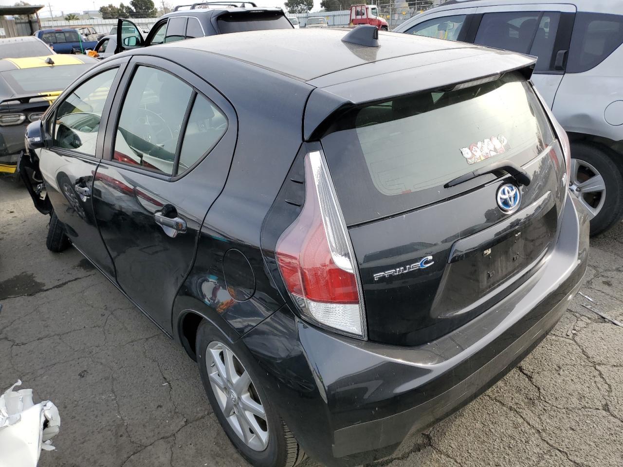 2016 TOYOTA PRIUS C - Фото 2