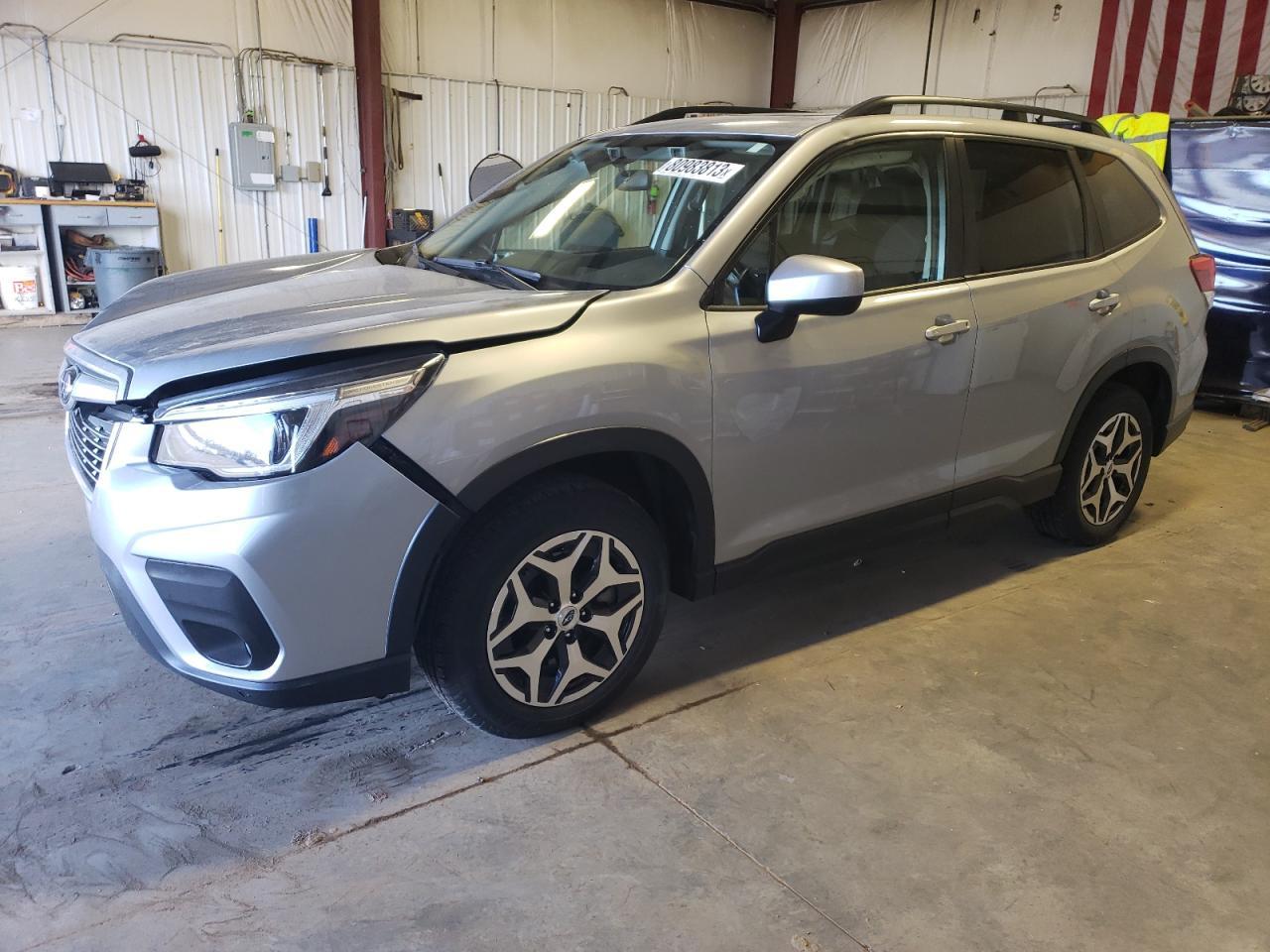 2021 SUBARU FORESTER P