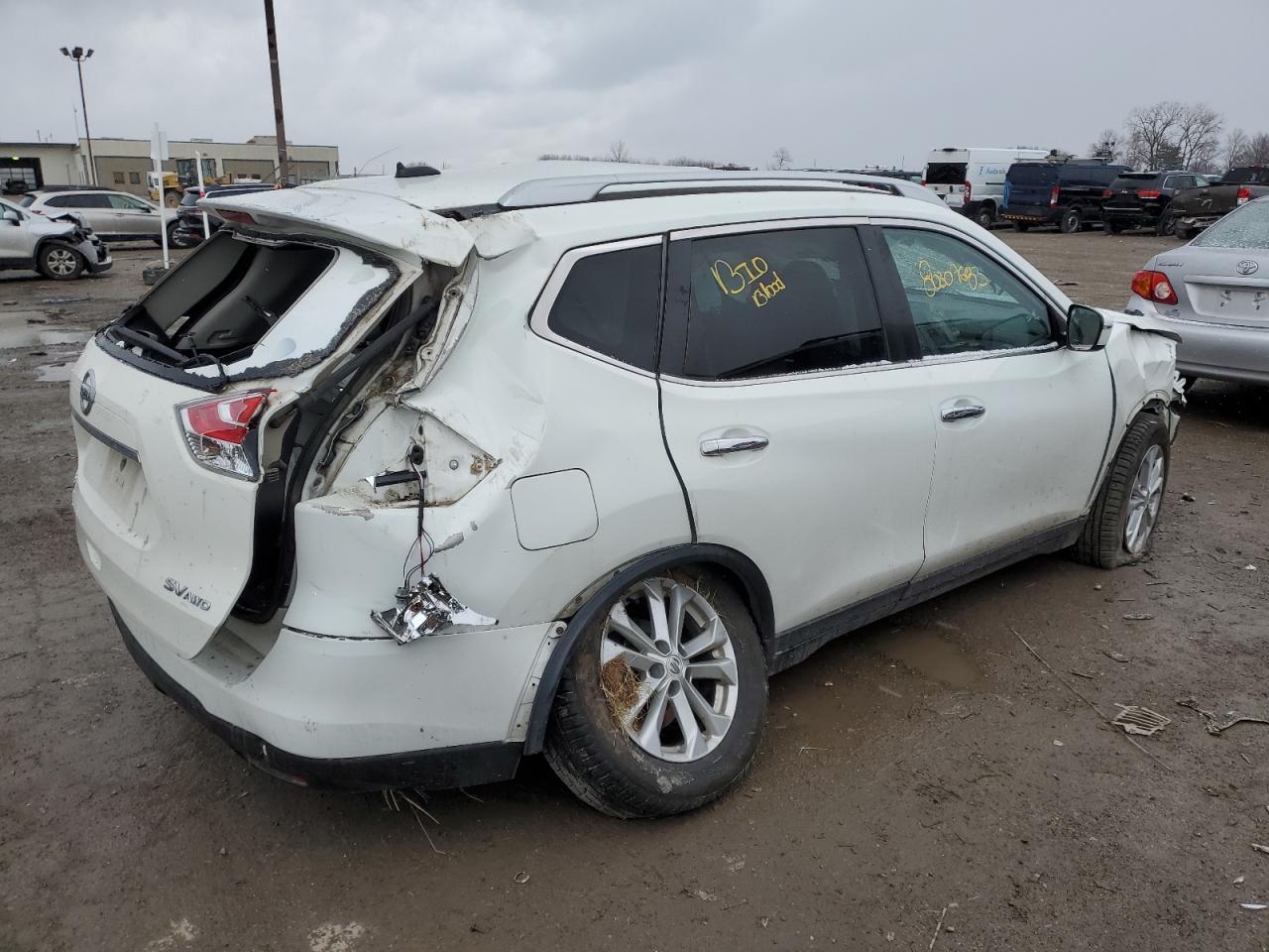 2016 NISSAN ROGUE S - Фото 3