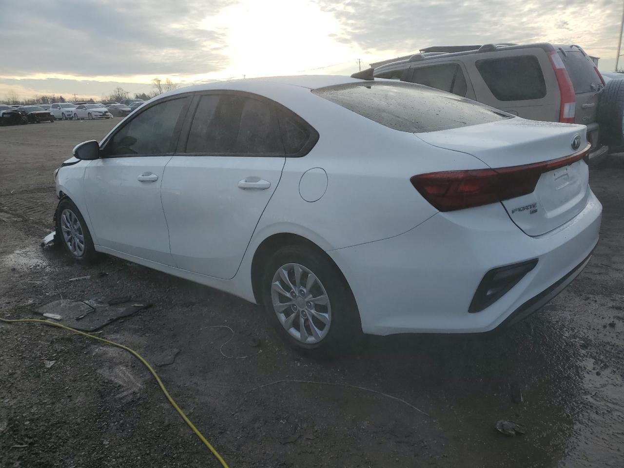 2021 KIA FORTE FE - Фото 2