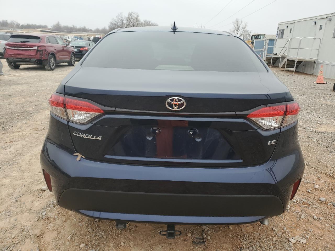 2021 TOYOTA COROLLA LE - Фото 6