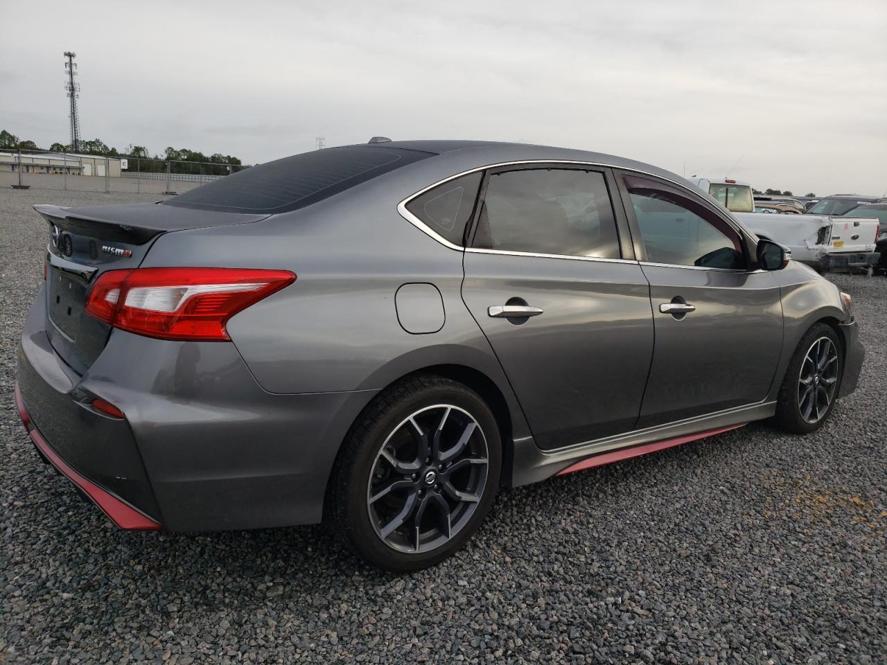 2018 NISSAN SENTRA SR - Image 3