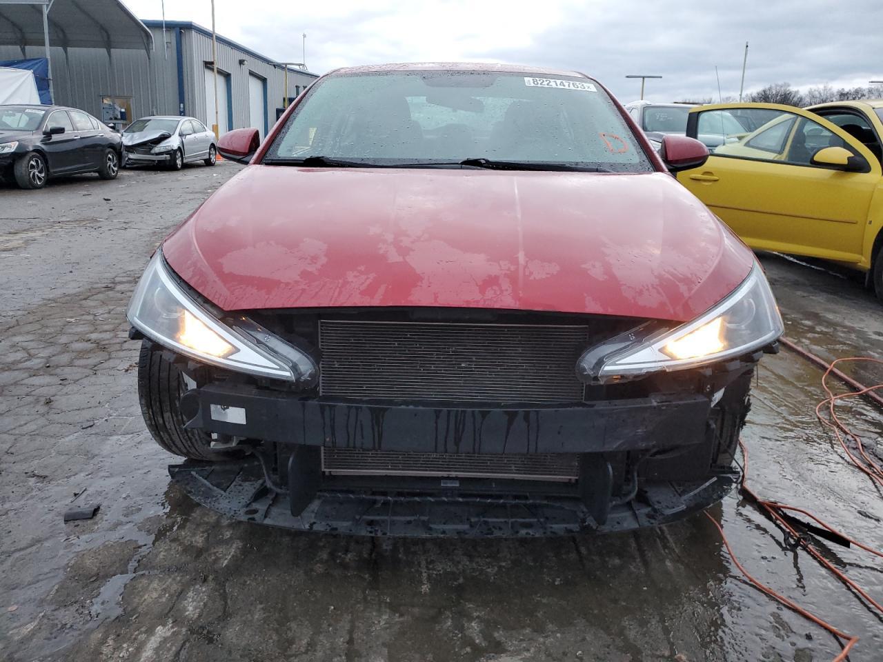 2019 HYUNDAI ELANTRA SE - Image 5