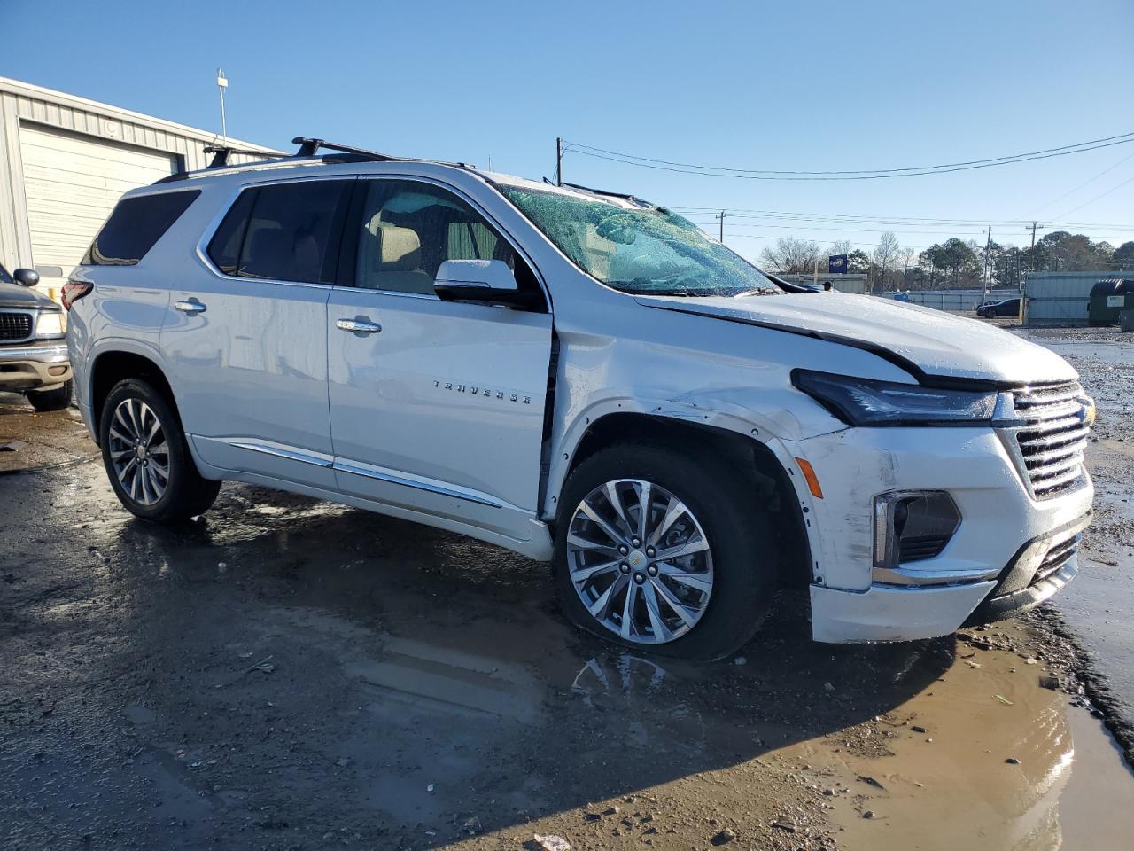 2023 CHEVROLET TRAVERSE P - Image 4