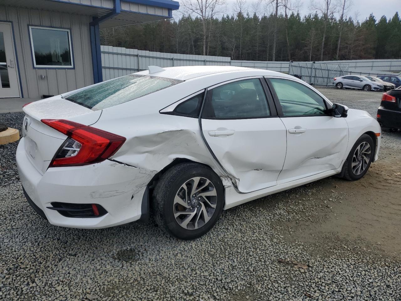 2018 HONDA CIVIC EX - Image 3