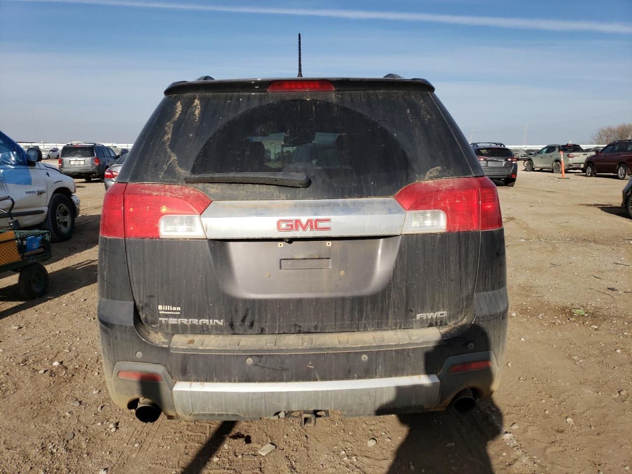 2013 GMC TERRAIN SL - Image 6