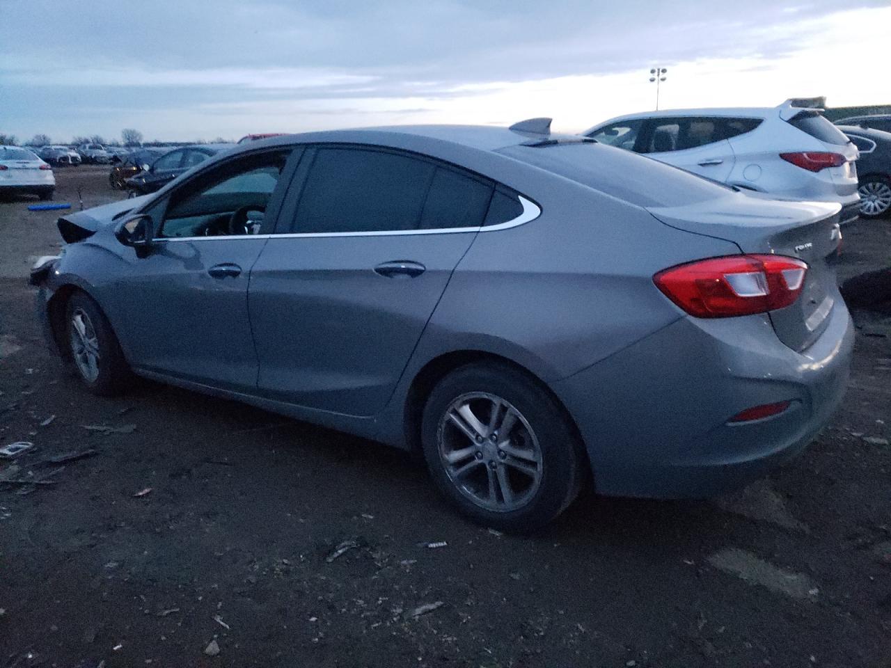 2017 CHEVROLET CRUZE LT - Фото 2