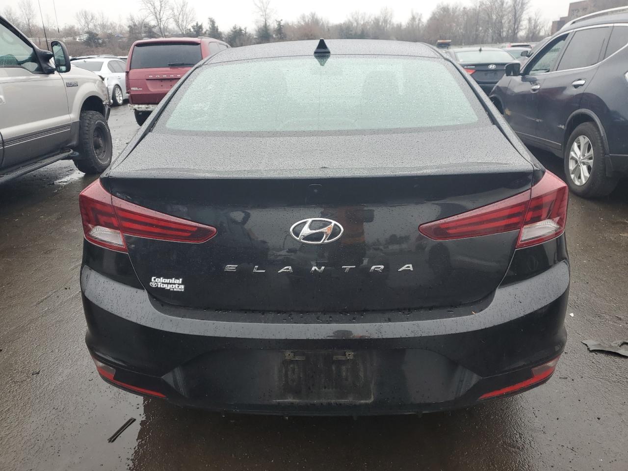 2019 HYUNDAI ELANTRA SE - Фото 6