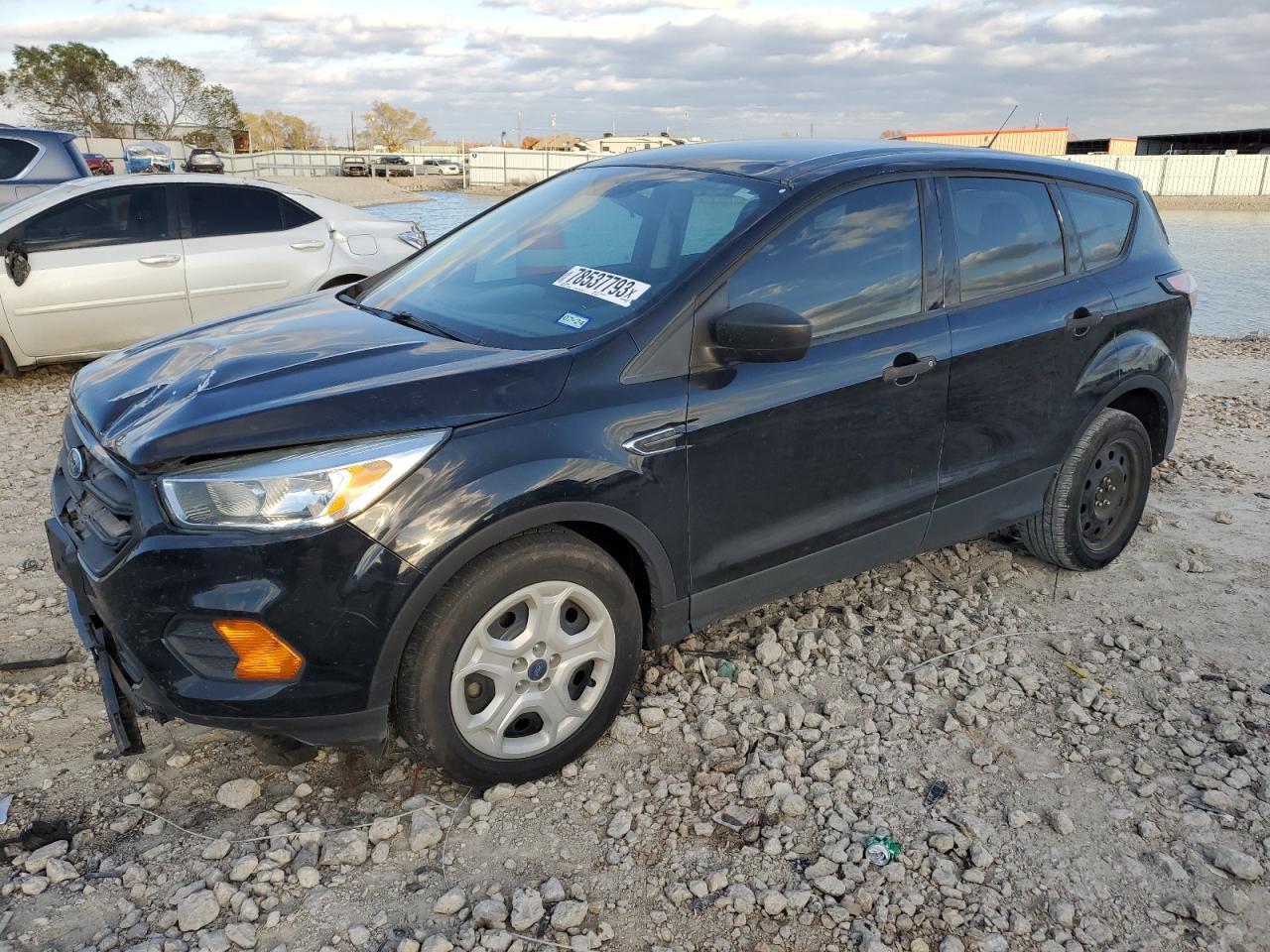 2017 FORD ESCAPE S