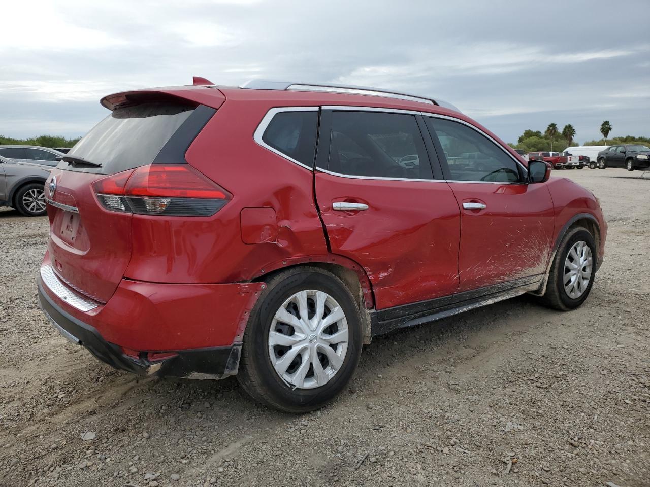 2017 NISSAN ROGUE S - Image 3