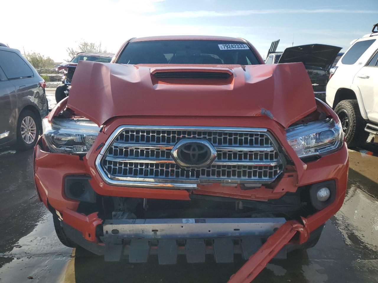2017 TOYOTA TACOMA DOU - Image 5