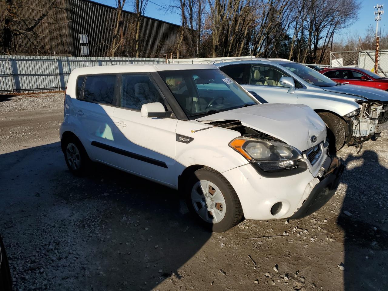 2013 KIA SOUL - Image 4