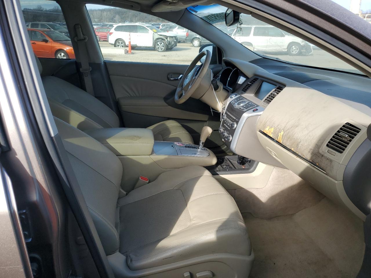 2010 NISSAN MURANO S - Image 7