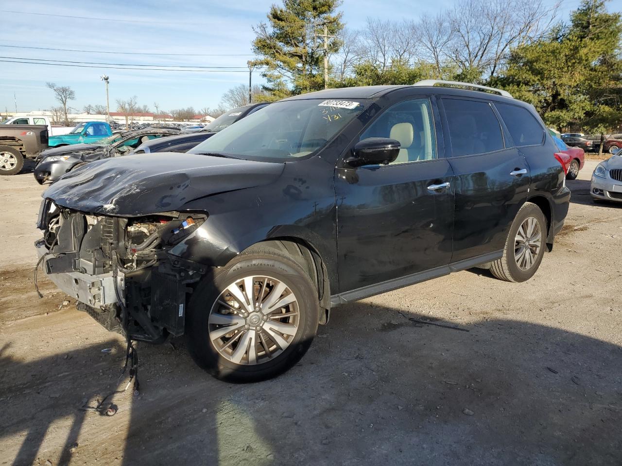 2017 NISSAN PATHFINDER