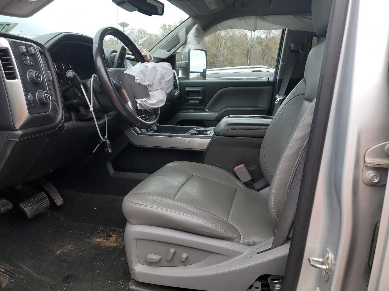 2015 CHEVROLET SILVERADO - Фото 7