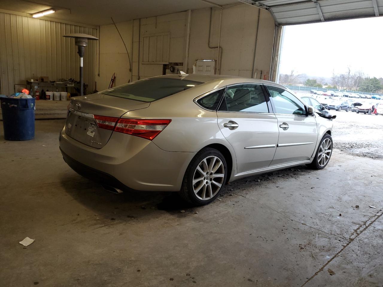2015 TOYOTA AVALON XLE - Фото 3