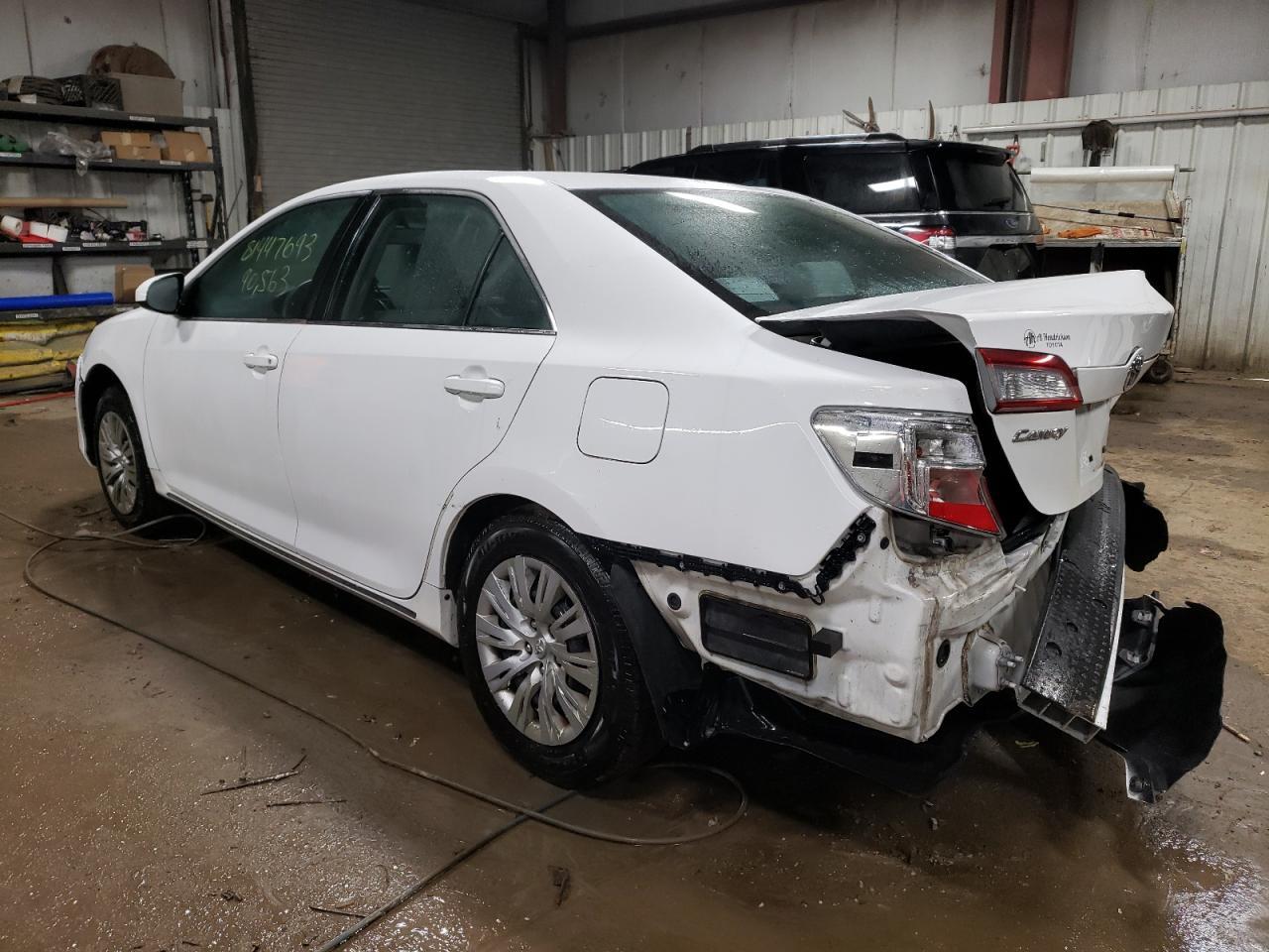 2014 TOYOTA CAMRY L - Image 2