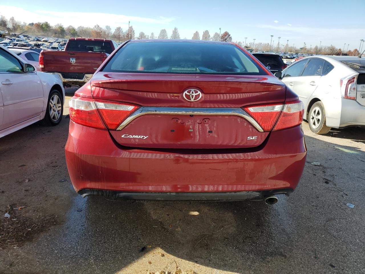 2017 TOYOTA CAMRY LE - Image 6