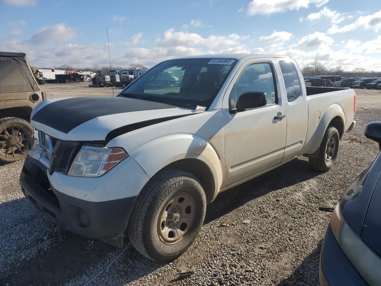 2016 NISSAN FRONTIER S