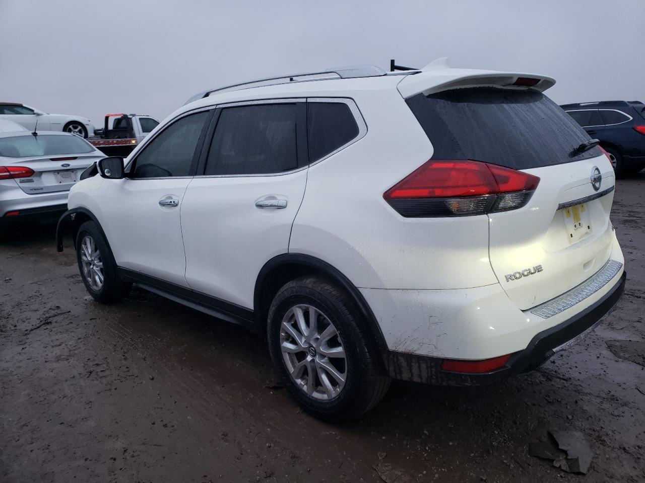 2017 NISSAN ROGUE S - Image 2