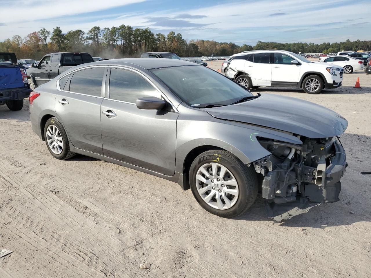 2017 NISSAN ALTIMA 2.5 - Фото 4