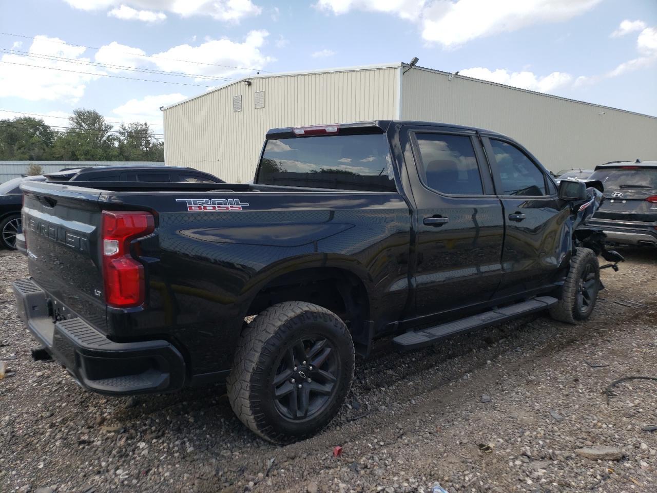 2021 CHEVROLET SILVERADO - Фото 3