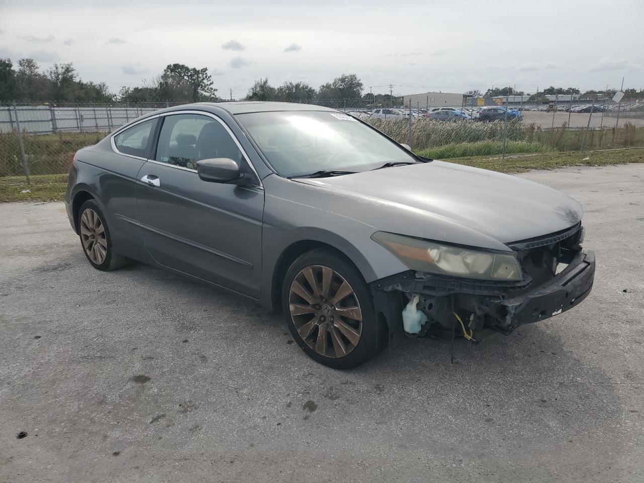 2010 HONDA ACCORD EXL - Image 4
