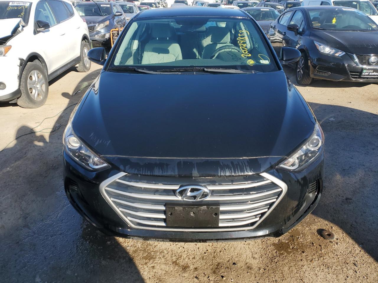 2017 HYUNDAI ELANTRA SE - Image 5