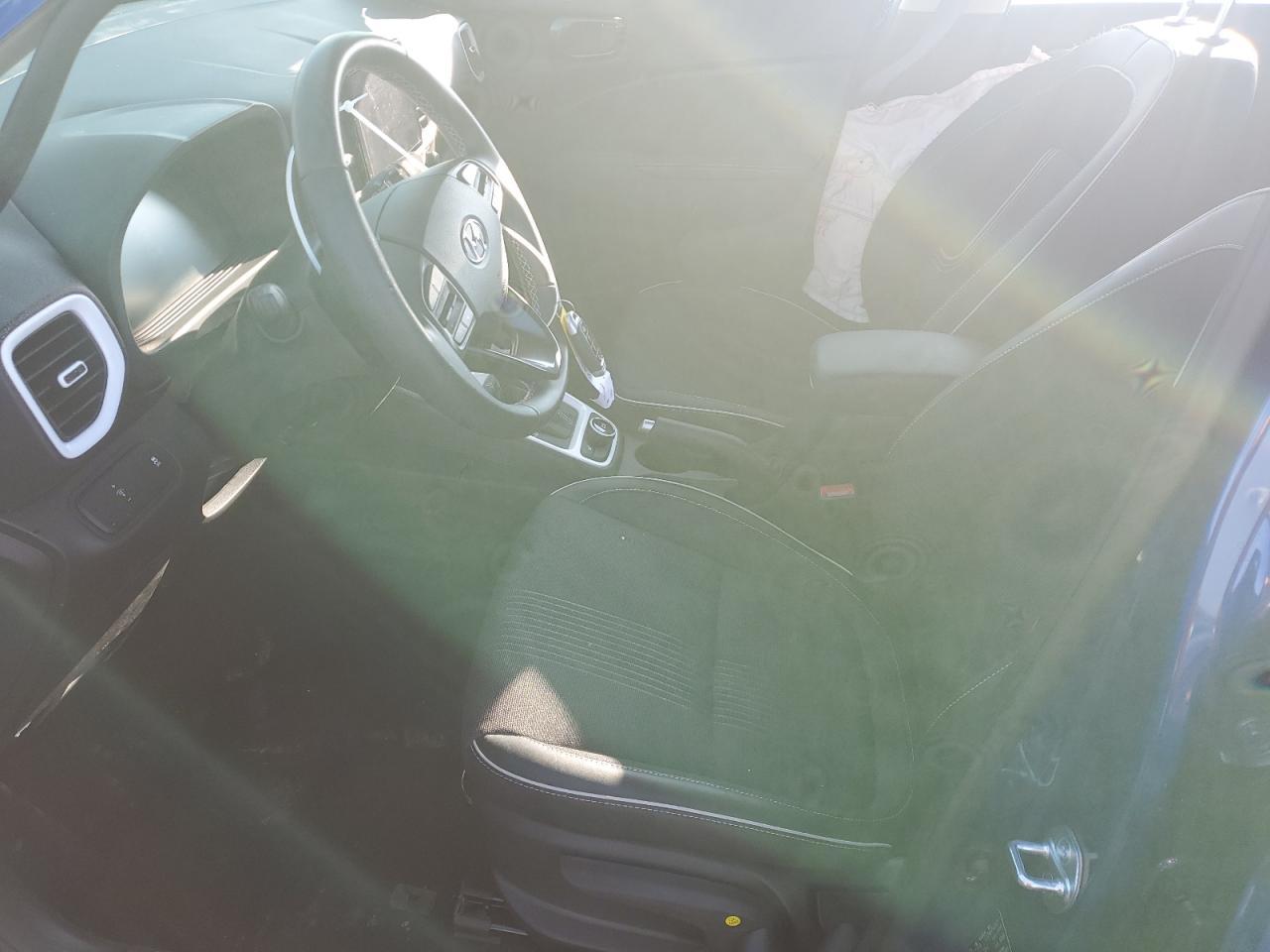 2023 HYUNDAI VENUE SEL - Image 7