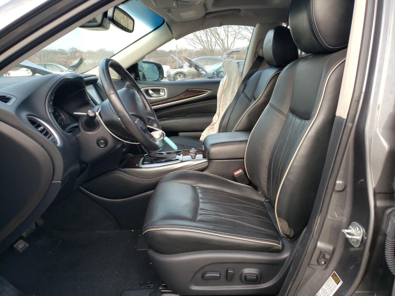 2019 INFINITI QX60 LUXE - Image 7