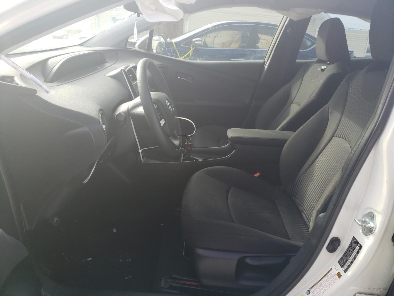 2016 TOYOTA PRIUS - Фото 7