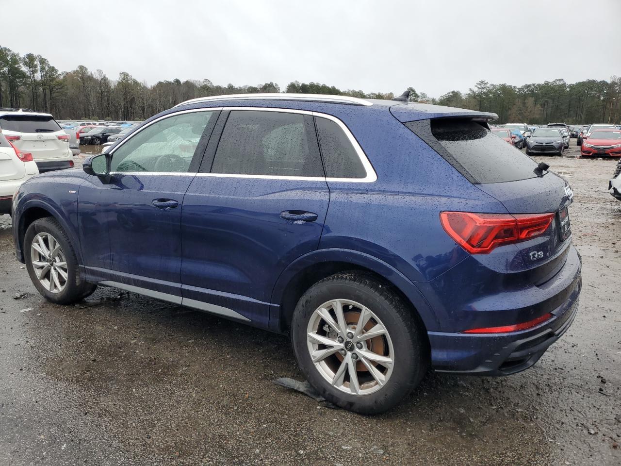 2021 AUDI Q3 PREMIUM - Image 2