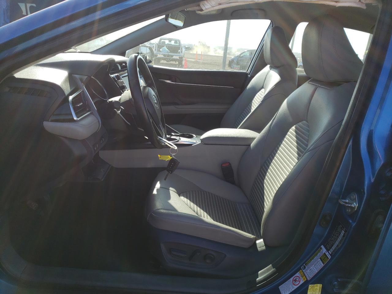 2018 TOYOTA CAMRY L - Фото 7