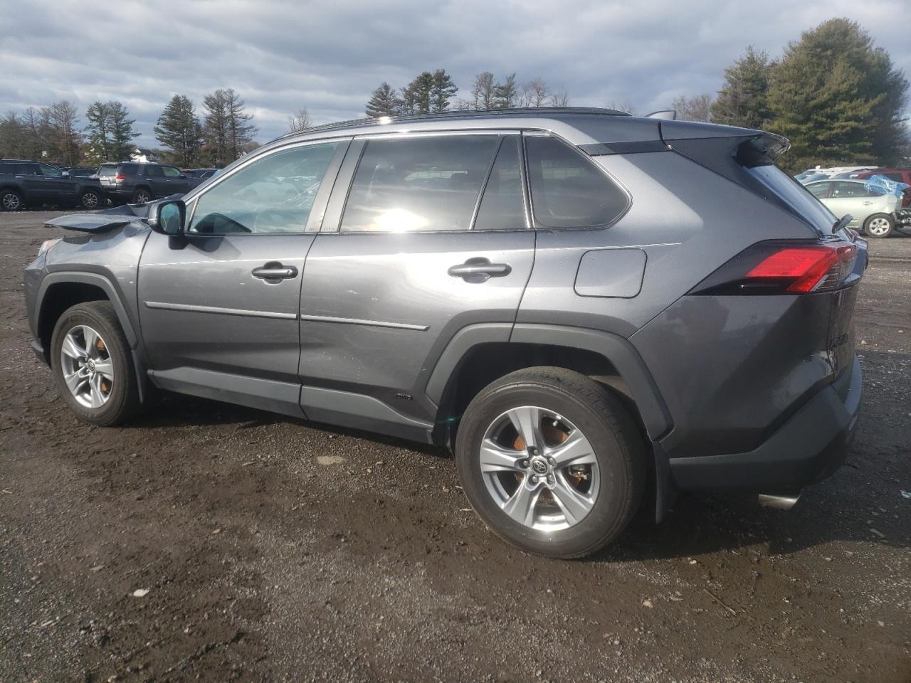 2022 TOYOTA RAV4 XLE - Image 2