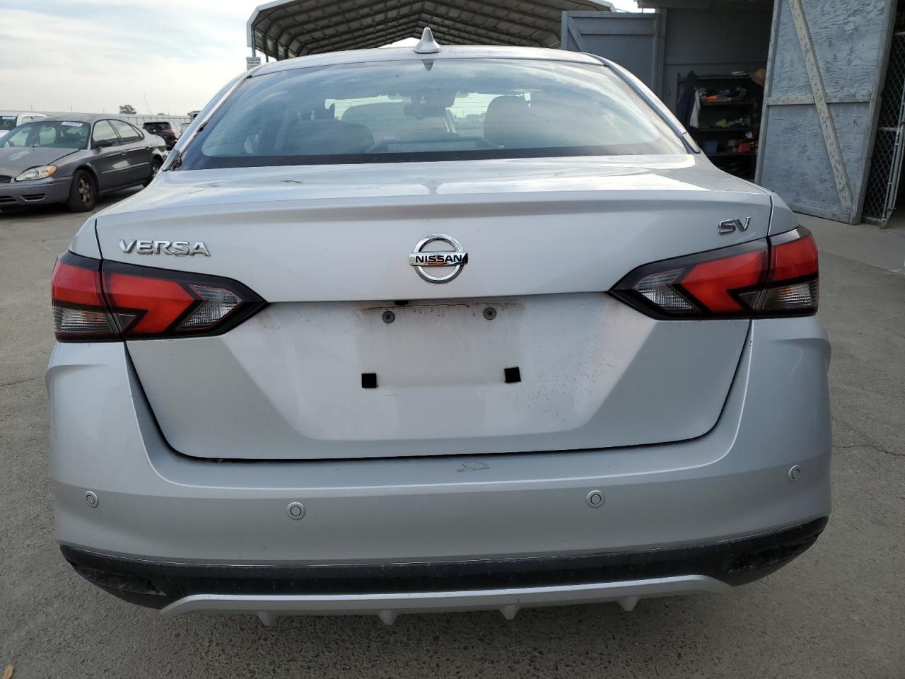 2021 NISSAN VERSA SV - Image 6