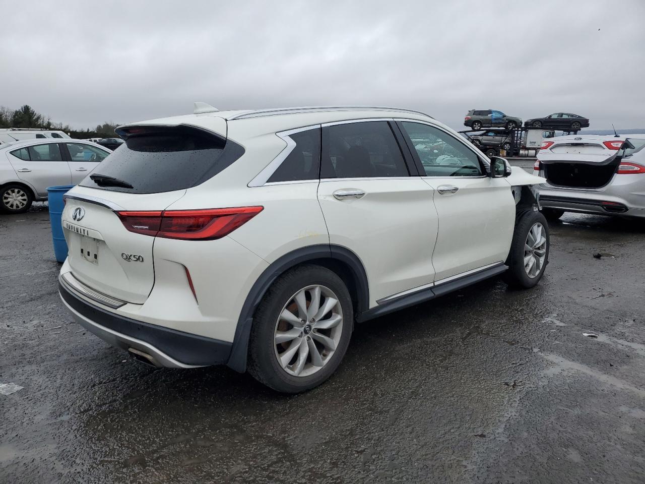 2019 INFINITI QX50 ESSEN - Image 3