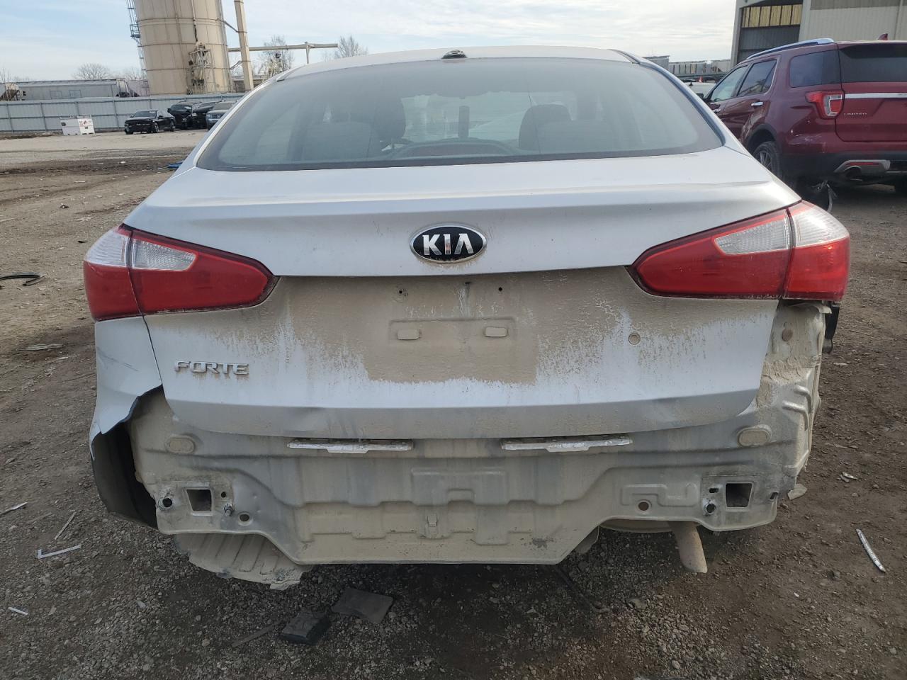 2015 KIA FORTE LX - Фото 6
